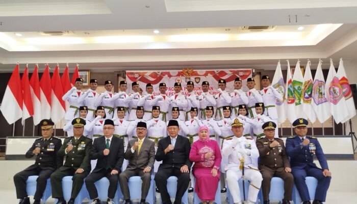 Paskibraka Gorontalo Dikukuhkan, Thomas Mopili Sampaikan Pesan Patriotisme