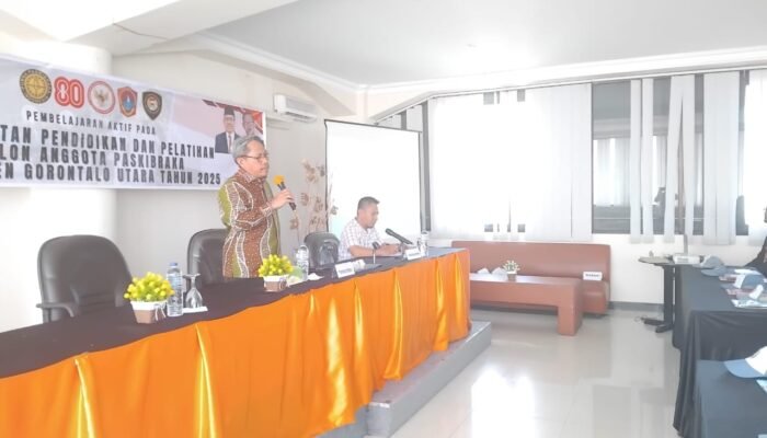 Kuatkan Karakter, Sekda Gorut Beri Pembekalan ke Paskibraka 2025
