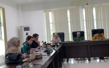 Deprov Gorontalo Soroti Minimnya Anggaran KIP dan KPID