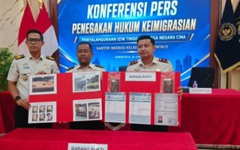 Imigrasi Gorontalo Deportasi Dua WN China, Diduga Survei PETI di Pohuwato